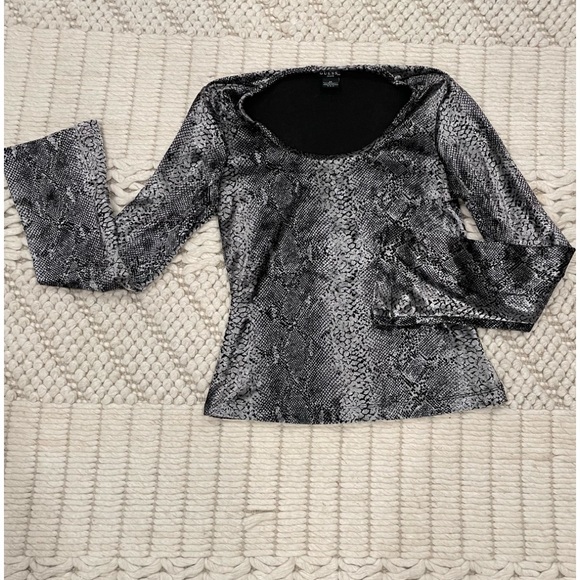 Guess Tops - Guess Long Sleeve Snakeskin Print Top
